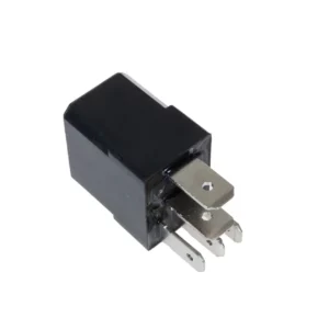 Przekaźnik elektryczny świateł będący zamiennikiem oryginalnej części Agco montowanej w ciągnikach rolniczych marki Fendt