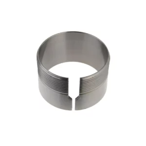 Oryginalna tuleja łożyska przekładni bębna młócącego o oznaczeniu H213 i numerze katalogowym 213055.0