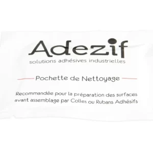 Oryginalny zestaw czyszczący o numerze katalogowym 3909791M91 stosowany w pojazdach i maszynach rolniczych marki Massey Ferguson.