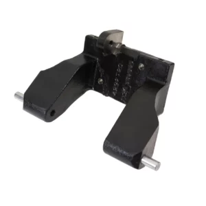 Oryginalny element mocowania siłownika maski o numerze katalogowym 4292956M93