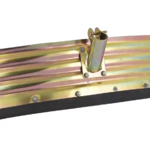 Zgarniak obornika półokrągły