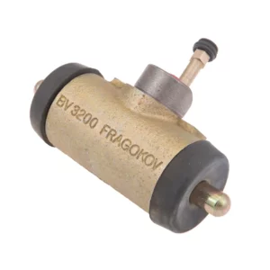 Cylinderek hamulcowy lewy o numerze katalogowym 67112603, stosowany w ciągnikach rolniczych marki Zetor.