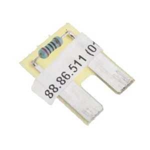 Oryginalny bezpiecznik płaski o numerze katalogowym KB8886511 stosowany w maszynach rolniczych marki Kverneland.