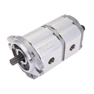 Oryginalna pompa hydrauliczna zębata dwusekcyjna o numerze katalogowym C030975