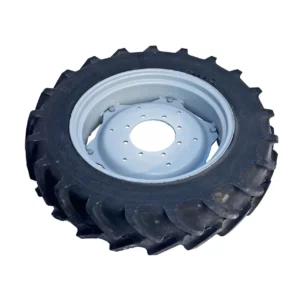 Felga z oponą Firestone o oznaczeniu 280/85/R28