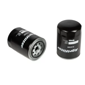 Filtr oleju silnika marki Sparex o numerze katalogowym 63388 stosowany w maszynach rolniczych marki Massey Ferguson.