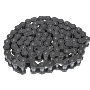 Łańcuch rolkowy o wymiarach  540D-1 x 94 rolki używany do napędu bębna firmy Tagex stosowany jako zamiennik jawyższej jakości w maszynach rolniczych marki Claas